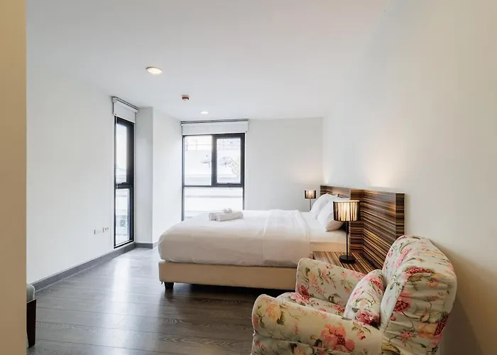 Apartment Huge Luxury Center Of Bkk! 5 Mins Bts Asok!