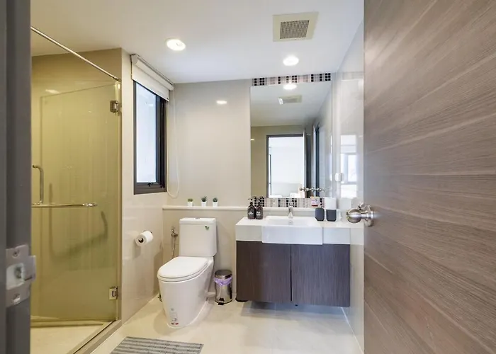 Apartment Huge Luxury Center Of Bkk! 5 Mins Bts Asok! Bangkok